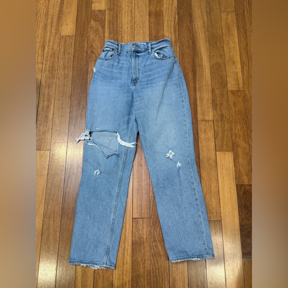 Abercrombie & Fitch 90s Straight‎ Ultra High Rise Jeans 29 Distressed Light Wash - Picture 2 of 10